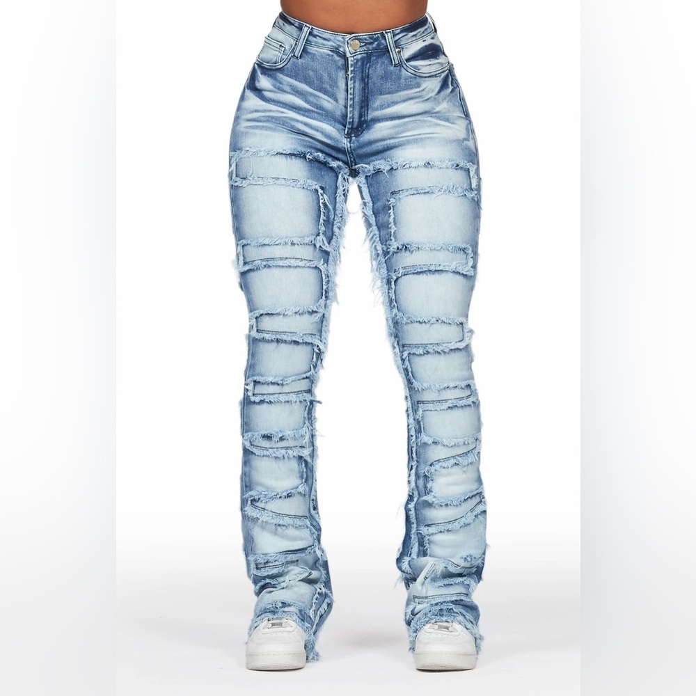 •Zariyah• Medium Wash Stacked Flare Distressed Jean